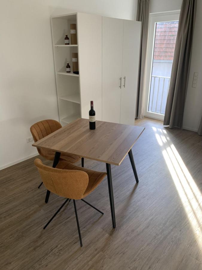 Apartment Metzingen Outlet City Business Zentral Modern Eksteriør bilde
